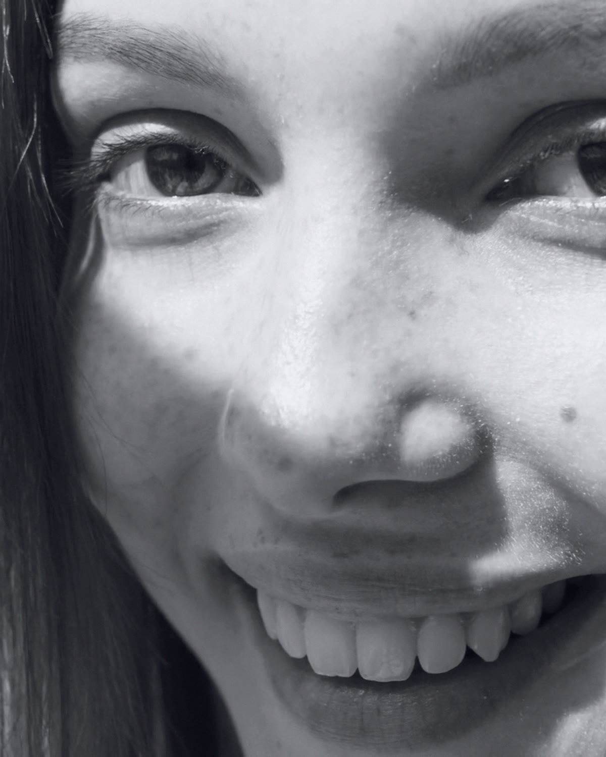 A genuine smile, close portrait